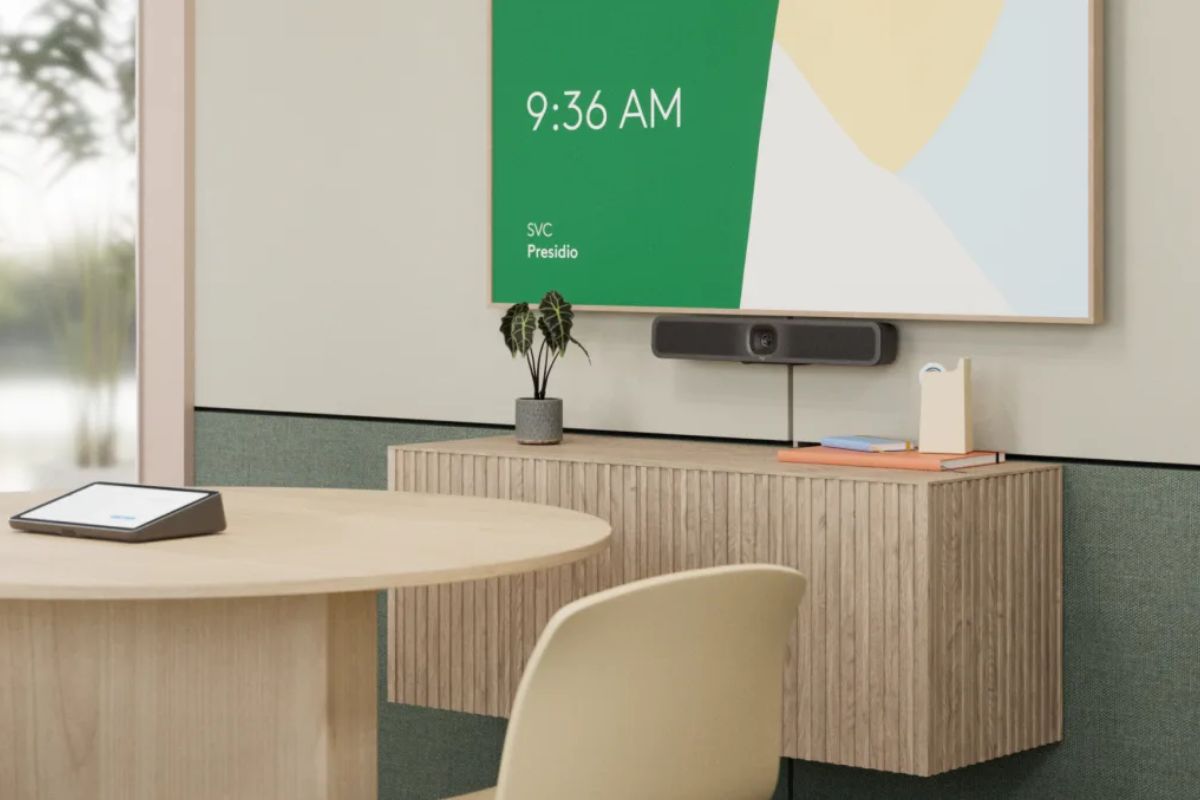 Reimagining Meeting Spaces: From Huddle Rooms to Hybrid Hubs