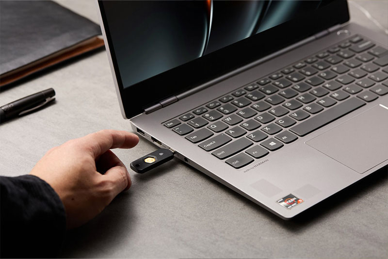 Fingerprint & Security Keys